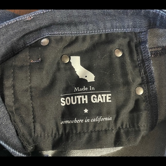 AG Adriano Goldschmied StevieRoll Up Cropped Jeans - Picture 12 of 13